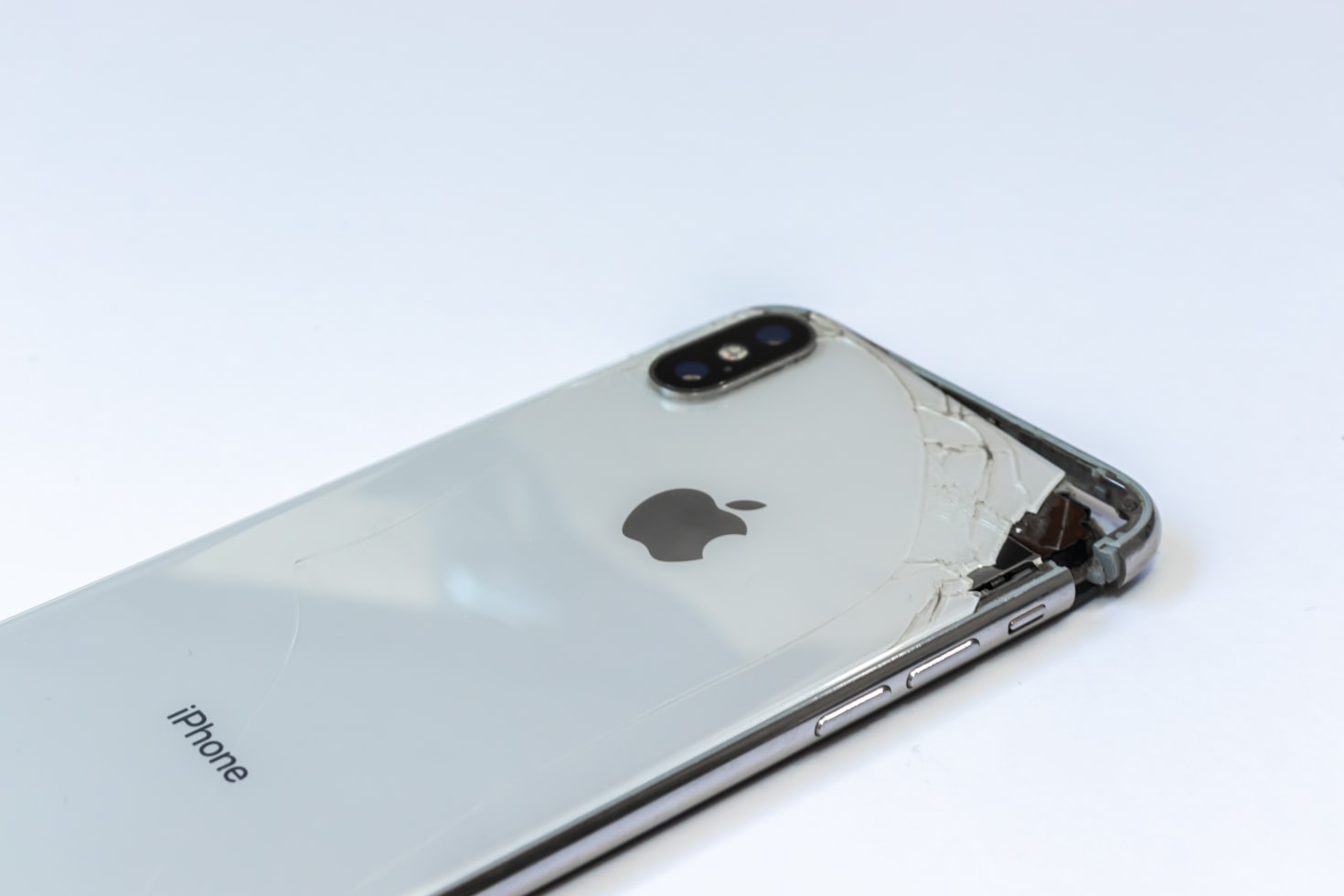 cracked-iphone
