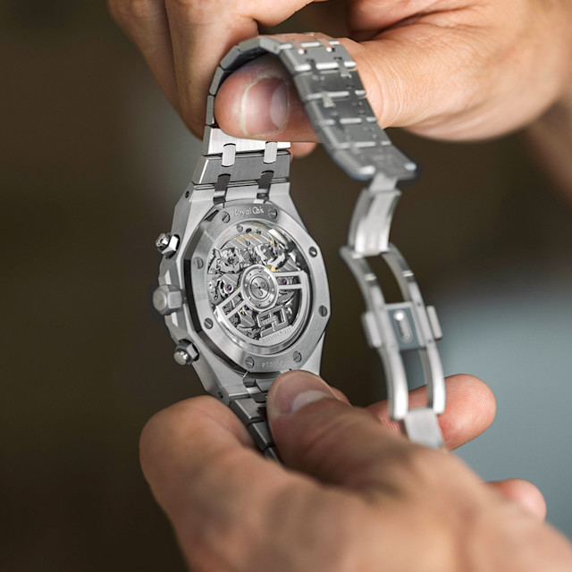 It’s Not Fitness. It’s Life. Unrivaled Group Fitness classes. Unparalleled Personal Training. Studios that inspire you to perform and luxury amenities that keep you feeling your best.