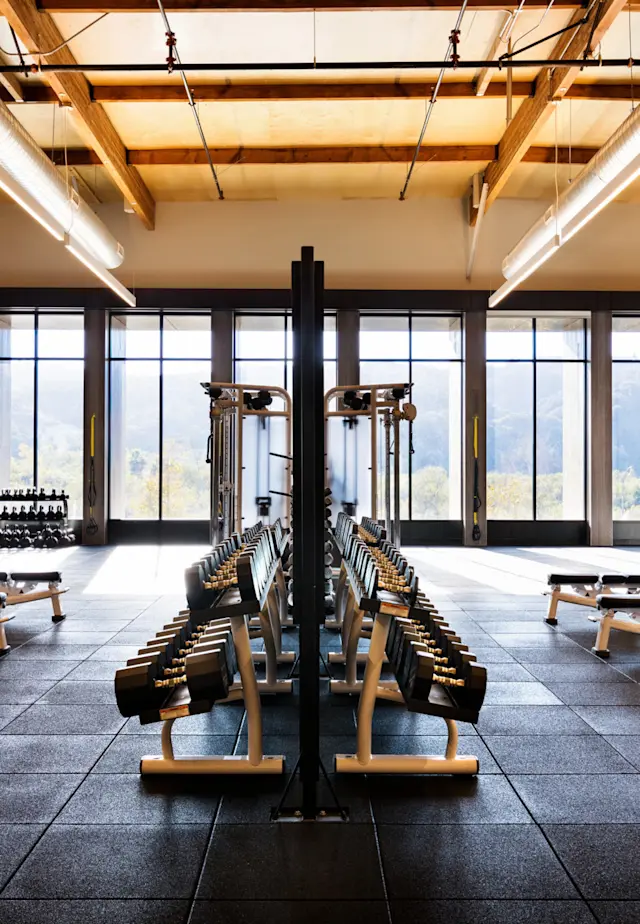 Unrivaled Group Fitness classes. Unparalleled Personal Training. Studios that inspire you to perform and luxury amenities that keep you feeling your best.