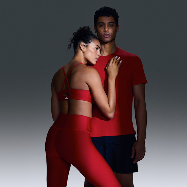 Unrivaled Group Fitness classes. Unparalleled Personal Training. Studios that inspire you to perform and luxury amenities that keep you feeling your best.