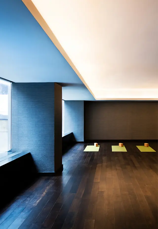 Unrivaled Group Fitness classes. Unparalleled Personal Training. Studios that inspire you to perform and luxury amenities that keep you feeling your best.