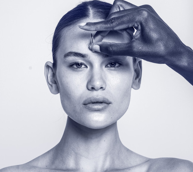 It’s Not Fitness. It’s Life. EQXM_EDT_ORA_ACUPUNCUTRE_ON_THE_BODY_23_449_lifestyle1