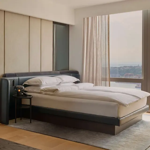 Unrivaled Group Fitness classes. Unparalleled Personal Training. Studios that inspire you to perform and luxury amenities that keep you feeling your best.