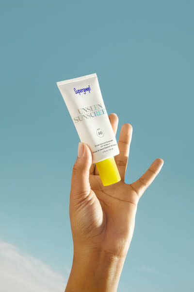 EQXM_EDT_SUNSCREEN_SUPERGOOP_23_221_IMAGE2