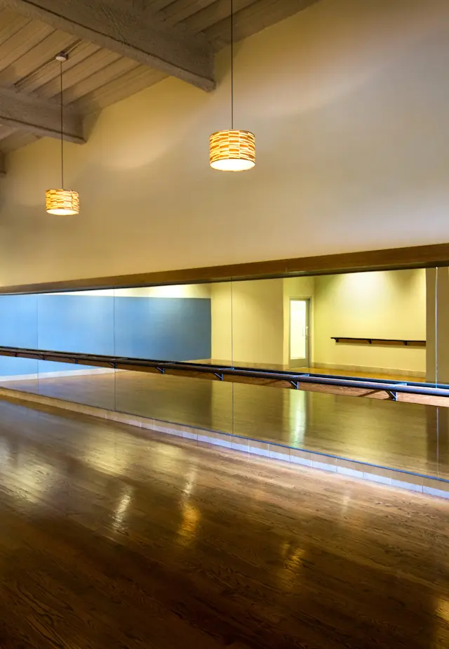 Unrivaled Group Fitness classes. Unparalleled Personal Training. Studios that inspire you to perform and luxury amenities that keep you feeling your best.
