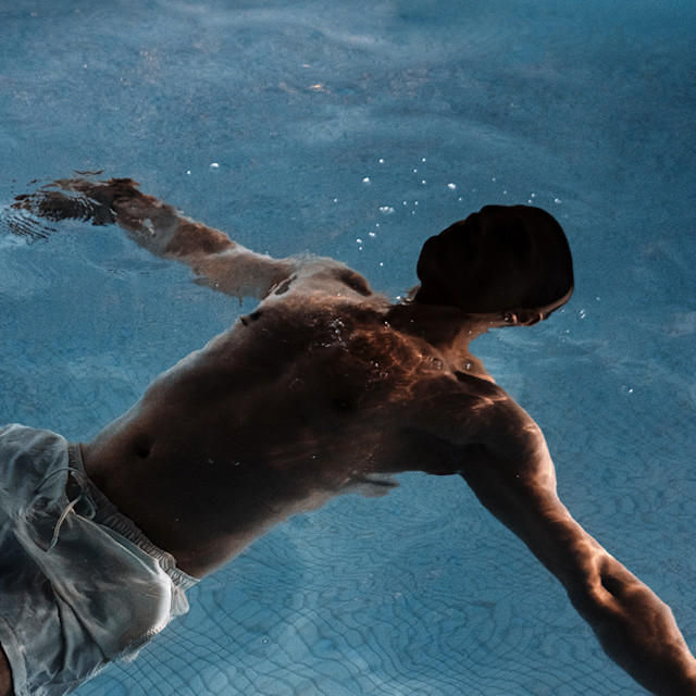 Unrivaled Group Fitness classes. Unparalleled Personal Training. Studios that inspire you to perform and luxury amenities that keep you feeling your best.