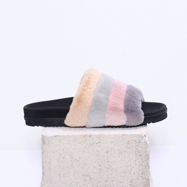 R0AM Prism Pastel Slippers