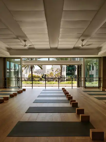 Yoga Studio _Mobile_RF