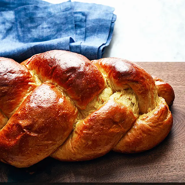 Vegan Chocolate-orange Challah