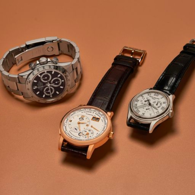 It’s Not Fitness. It’s Life. EQXM_EDT_BEZEL_WATCH_PHOTOGRAPHER_23_352_IMAGE_4