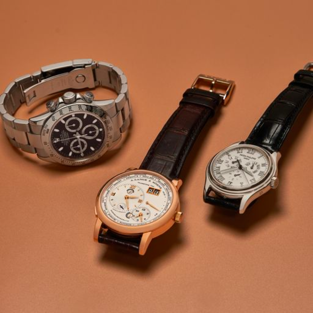 It’s Not Fitness. It’s Life. EQXM_EDT_BEZEL_WATCH_PHOTOGRAPHER_23_352_IMAGE_4