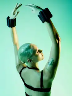 True Barre: Bala Bangle _Mobile_RF