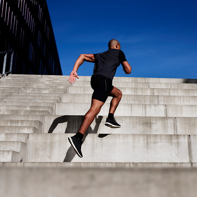 Unrivaled Group Fitness classes. Unparalleled Personal Training. Studios that inspire you to perform and luxury amenities that keep you feeling your best.