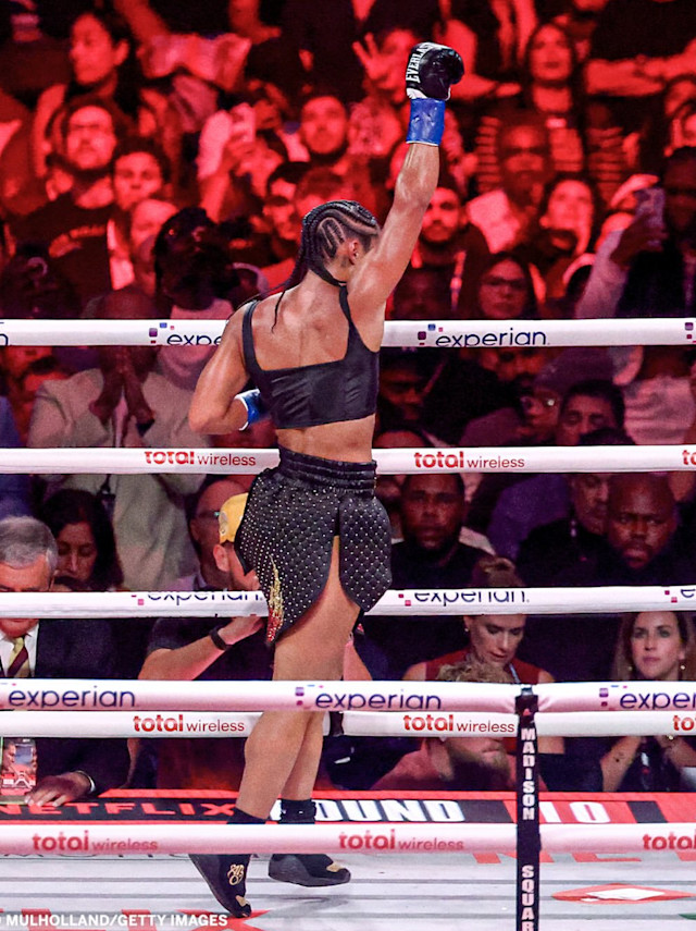 EQXM_EDT_ALYCIA_BAUMGARDNER_25_743_image_2