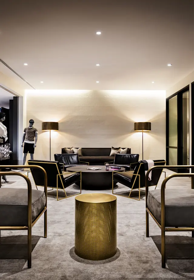 Unrivaled Group Fitness classes. Unparalleled Personal Training. Studios that inspire you to perform and luxury amenities that keep you feeling your best.