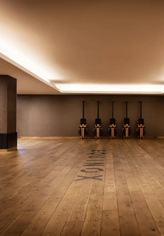 Unrivaled Group Fitness classes. Unparalleled Personal Training. Studios that inspire you to perform and luxury amenities that keep you feeling your best.