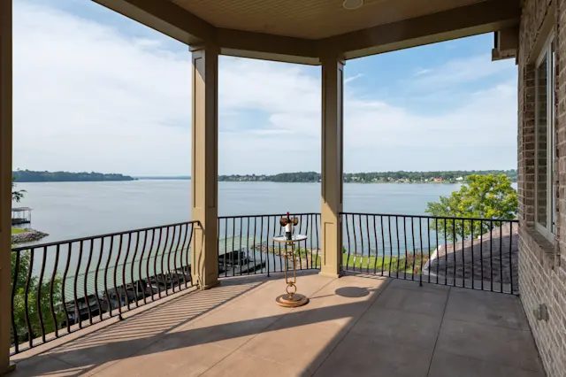 It’s Not Fitness. It’s Life. EQXM_EDT_FALL_LUXURY_REAL_ESTATE_23_353_HighRes_72 Duffer