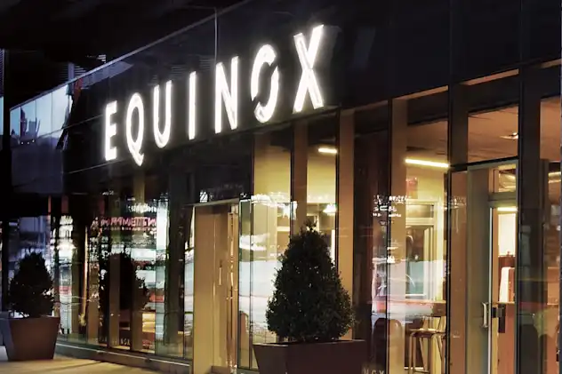Equinox ClubPage Spaces DT Highline 3200x2133 2-min