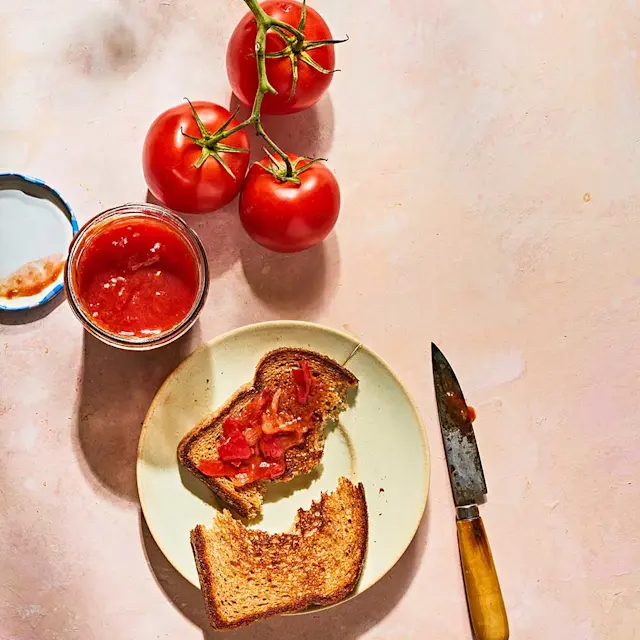 Gingered tomato jam