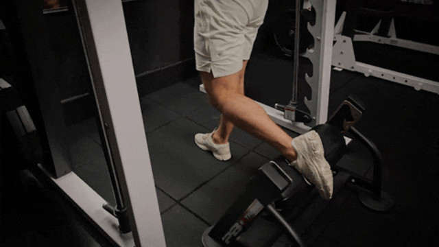 It’s Not Fitness. It’s Life. EQXM_EDT_DO_MORE_SMITH_MACHINE_24_530_GIF_2