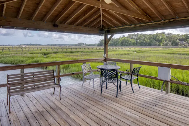 EQXM_EDT_FALL_LUXURY_REAL_ESTATE_23_353_18 Marsh_Harbor