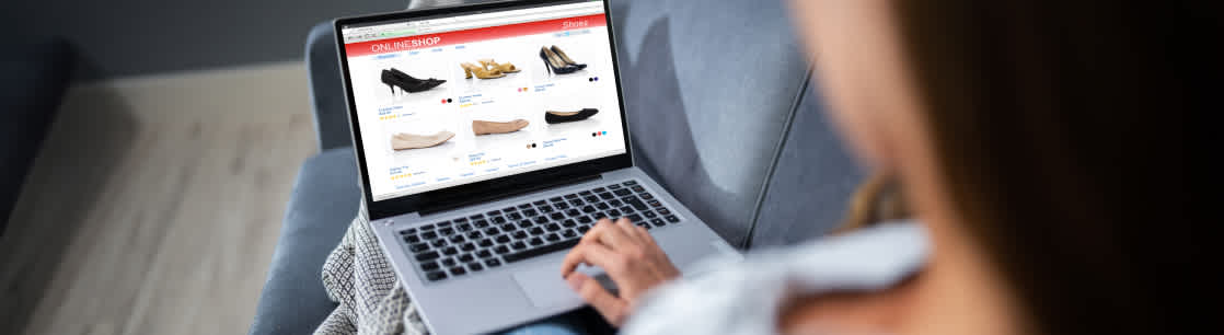 A website showing lists of shoes