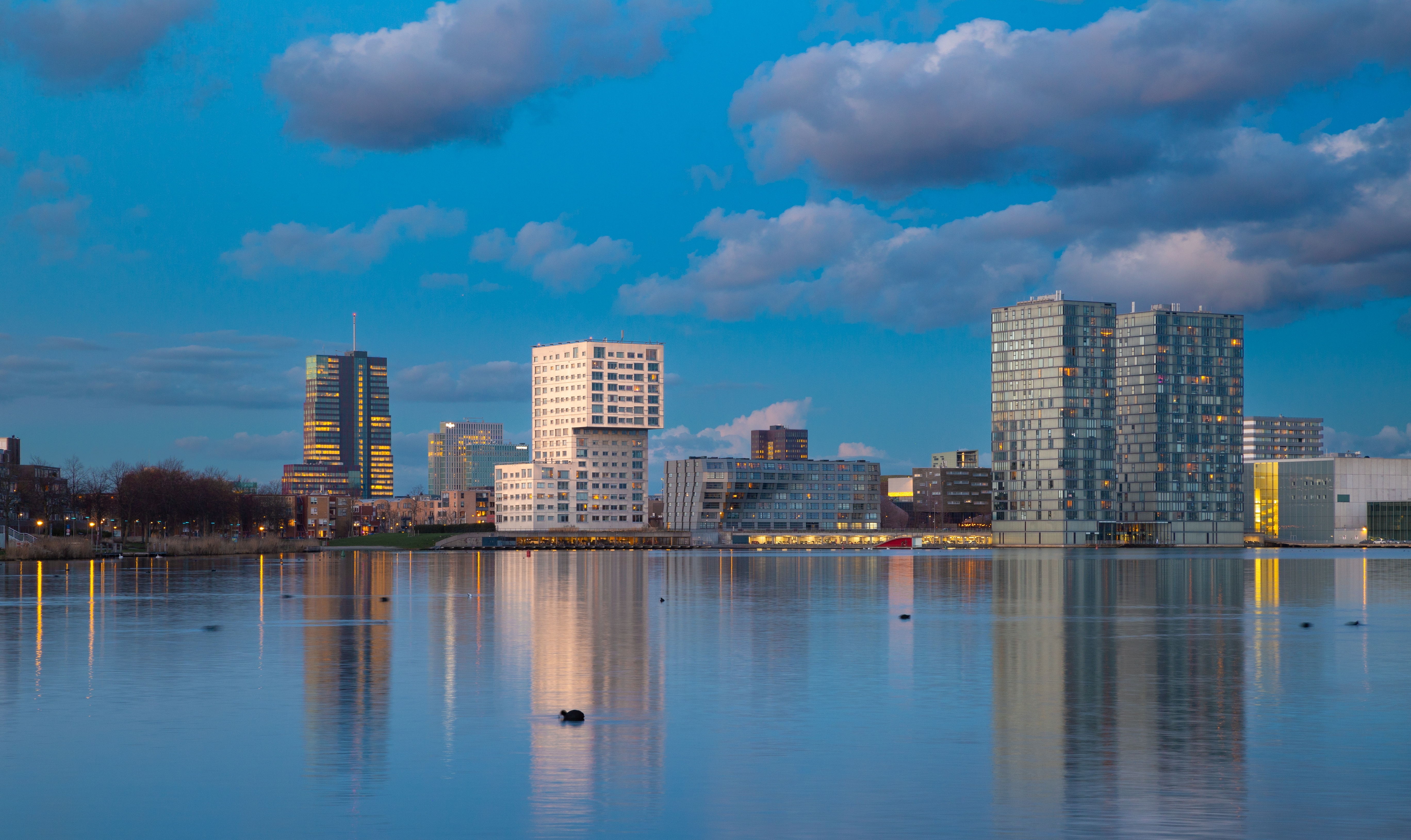 almere Train Brussels – Almere - tickets from € 30 | NS International