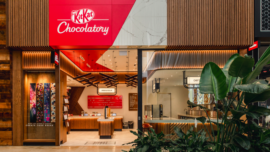 A photo of the front of the Chocolatory store at Yorkdale Mall