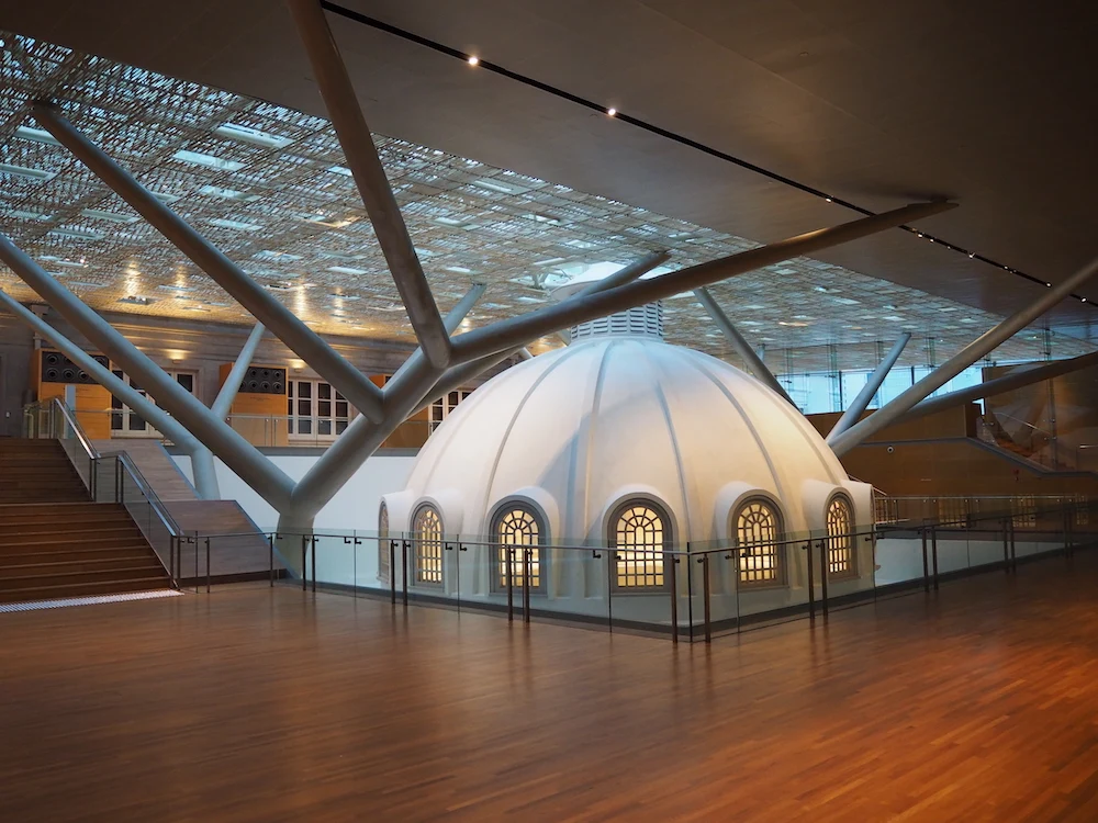 rotunda dome inside National Gallery Singapore