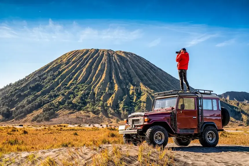 Paket Bromo Paralayang Batu Jawa Timur 3 hari Shakran Tour