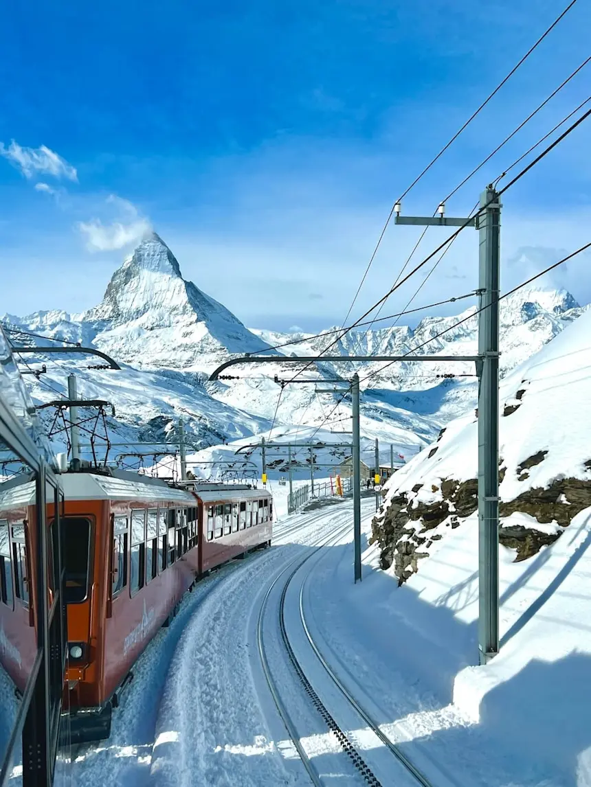 21 Best Train Trips in Switzerland Right Out of a Fairytale