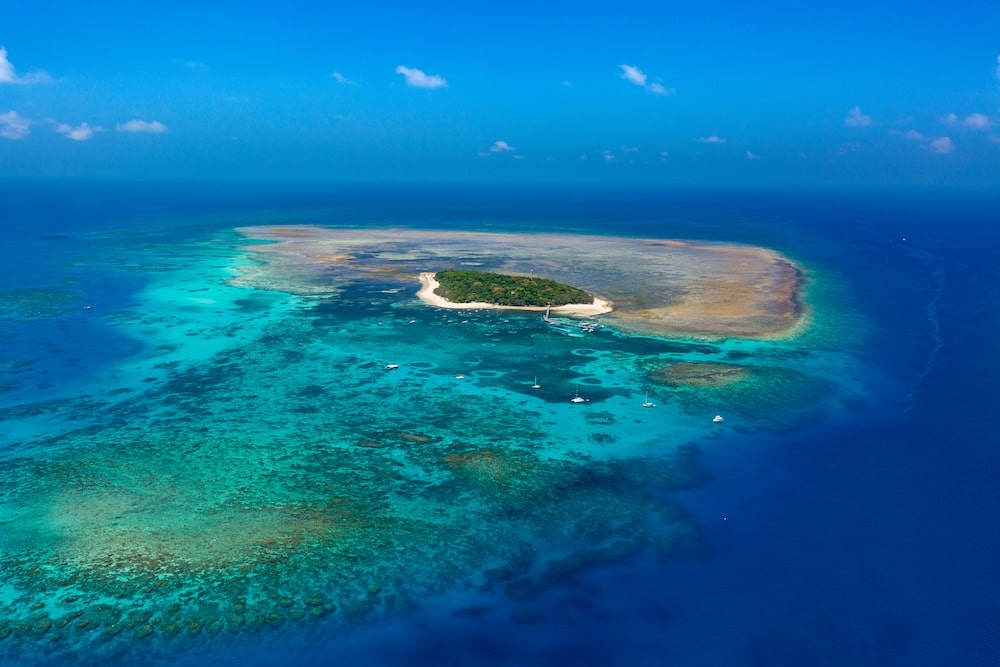 10 Best Green Island Tours for A Tropical Escape To Paradise