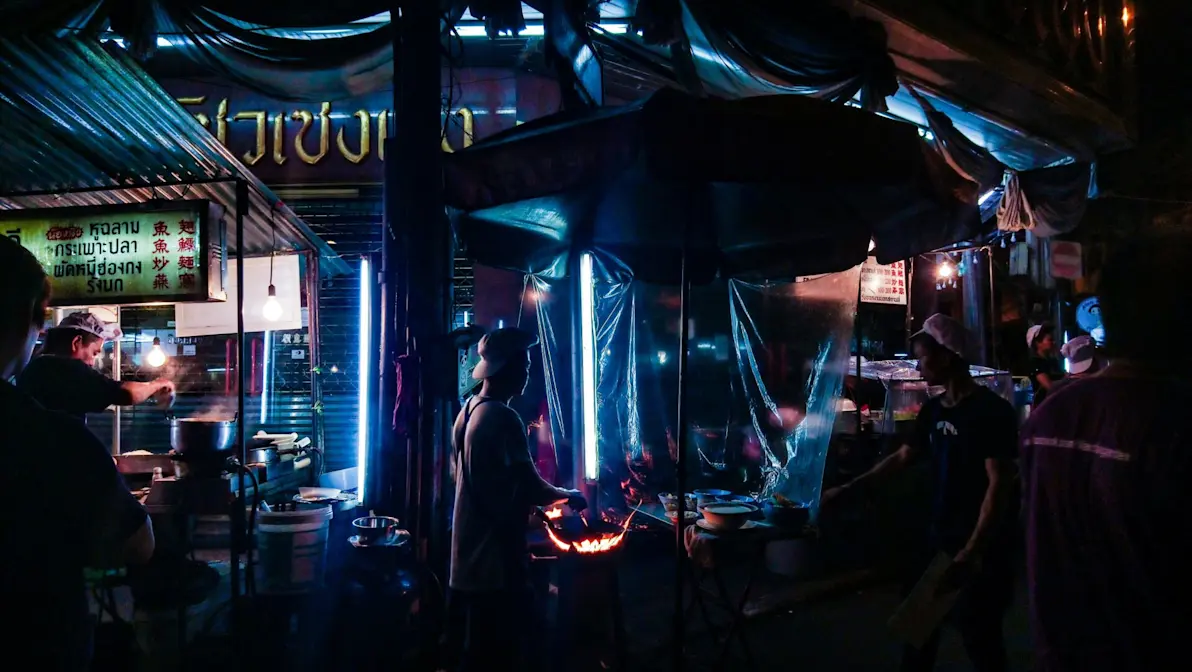 night view of Yaowarat Night Market