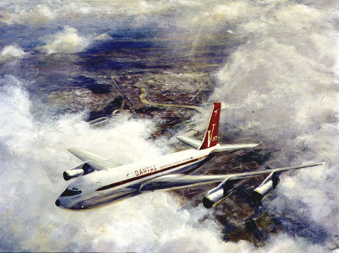 Qantas Boeing 707/338c over Rome