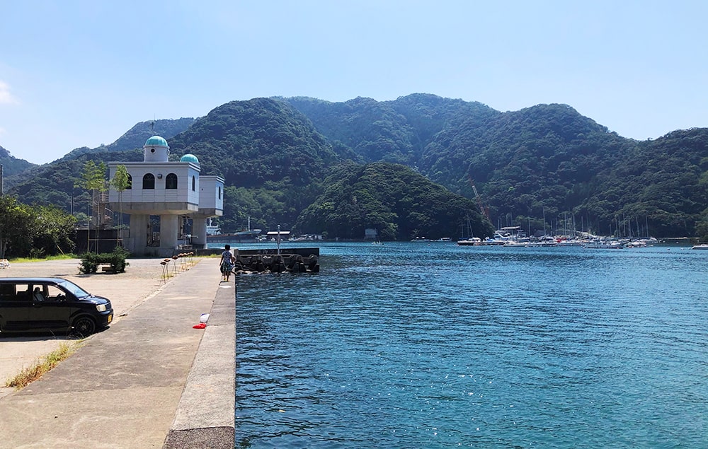 10 安良里海水浴場