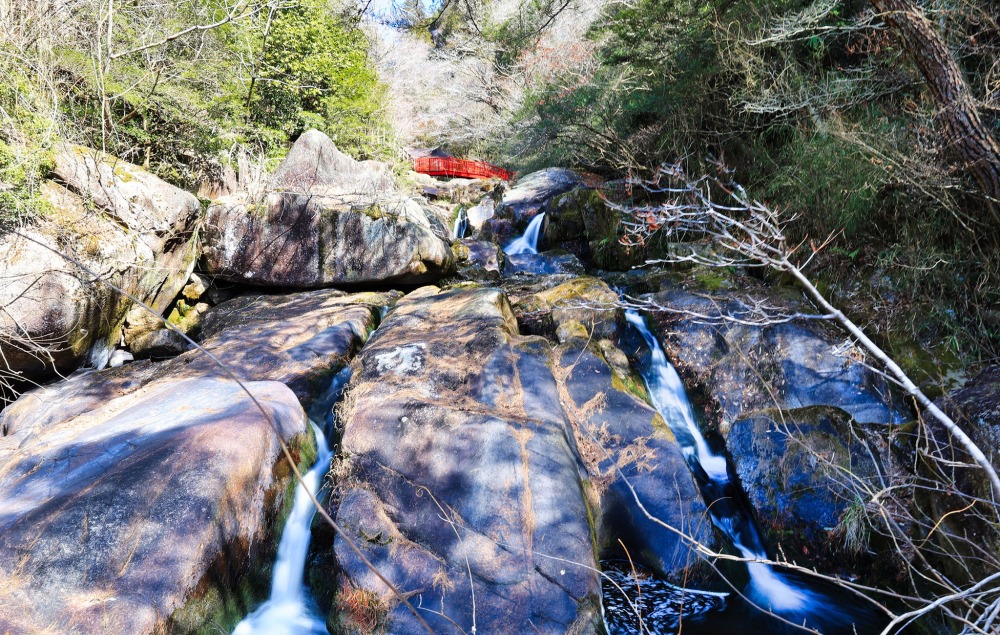 鬼岩温泉 願興寺