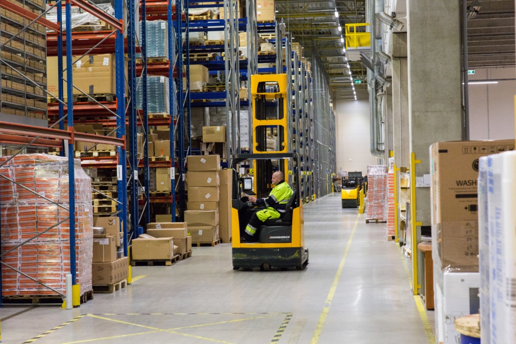 Warehouse and a forklift.