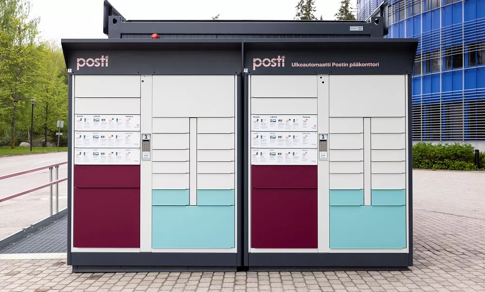 Posti's outdoor parcel locker.