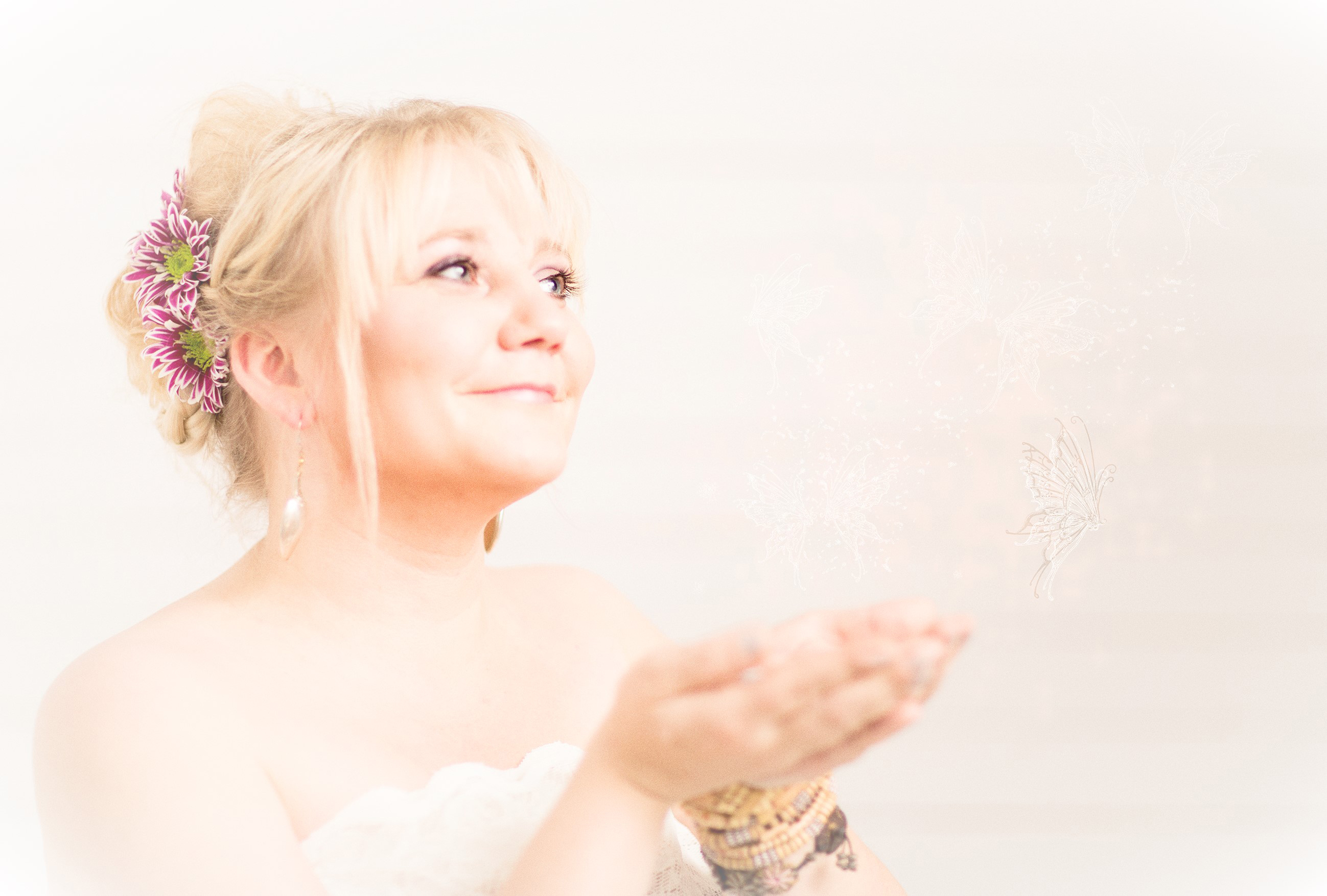 Ilona Pietiläinen’s photos are a display of floral splendor and fairy tales for grownups