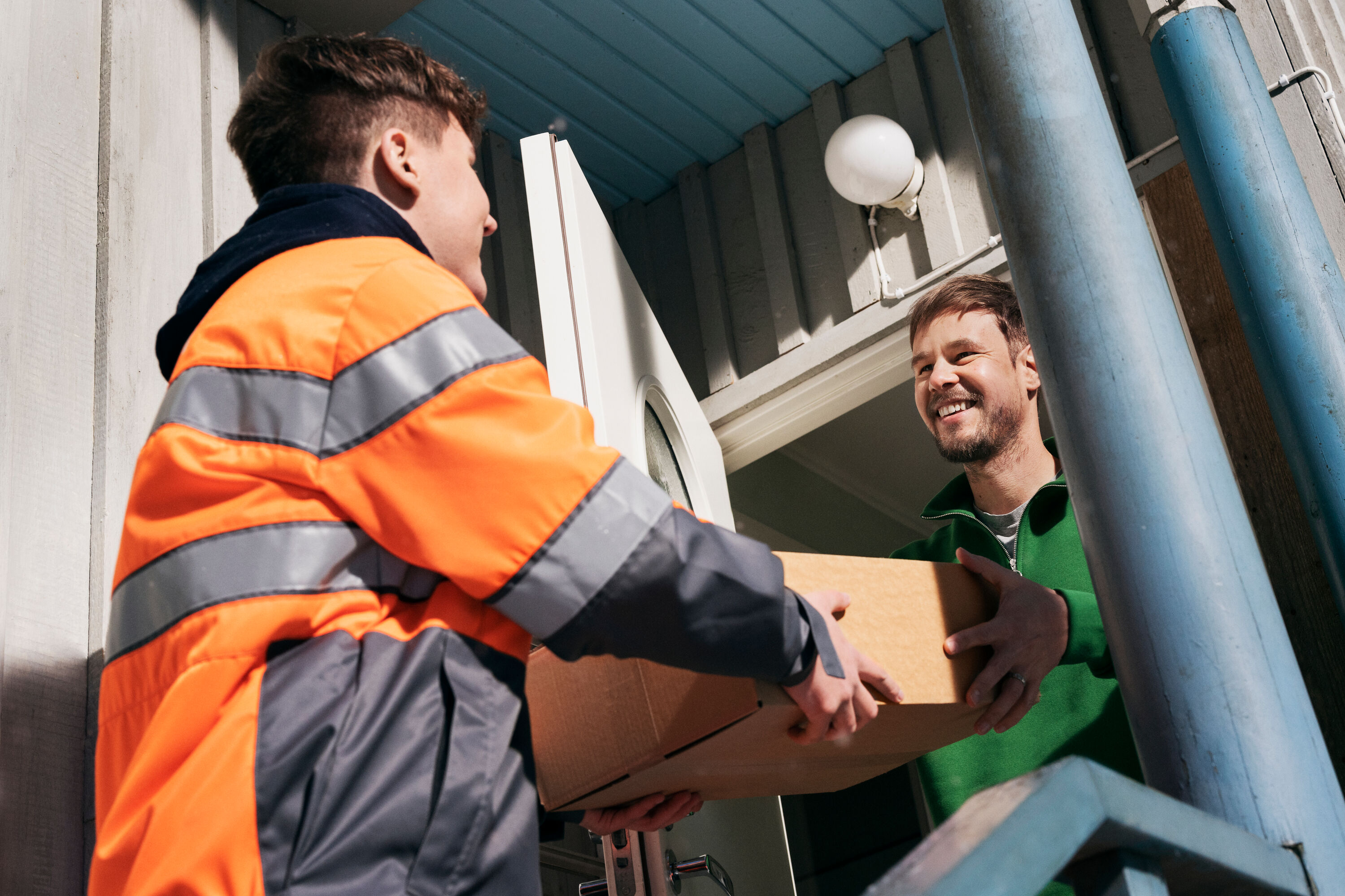 Now you can enjoy even faster deliveries – with the country’s most extensive Saturday service