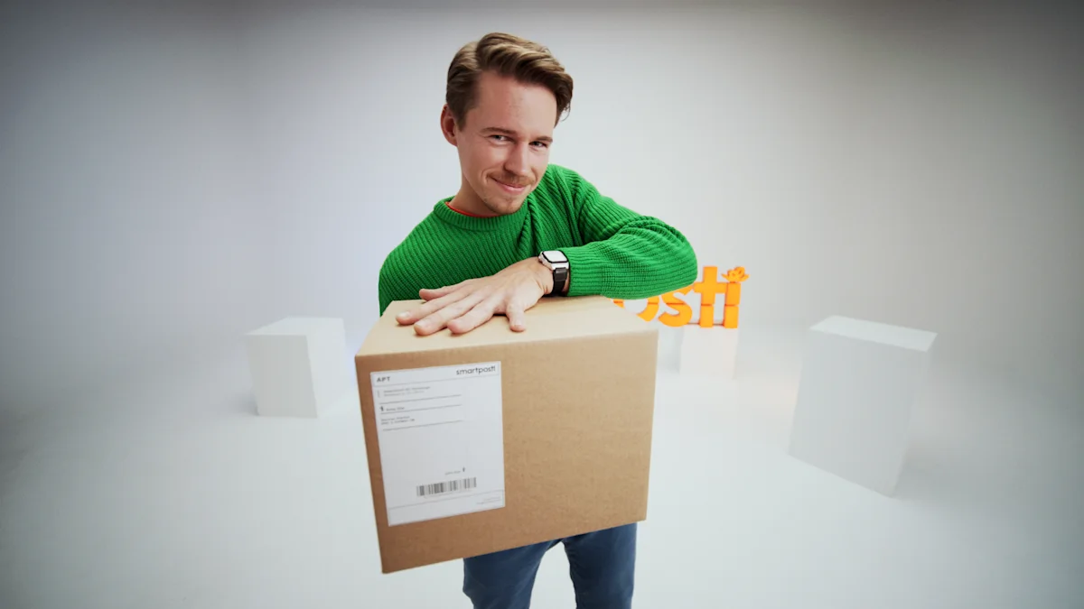 A woman in a pink shirt smiling and carrying a SmartPosti package.