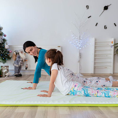 5 Ways to Help Your Kids Stay Active this Winter | Children's Nebraska
