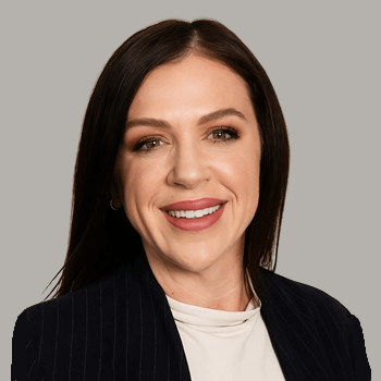 Janelle O'Malley headshot