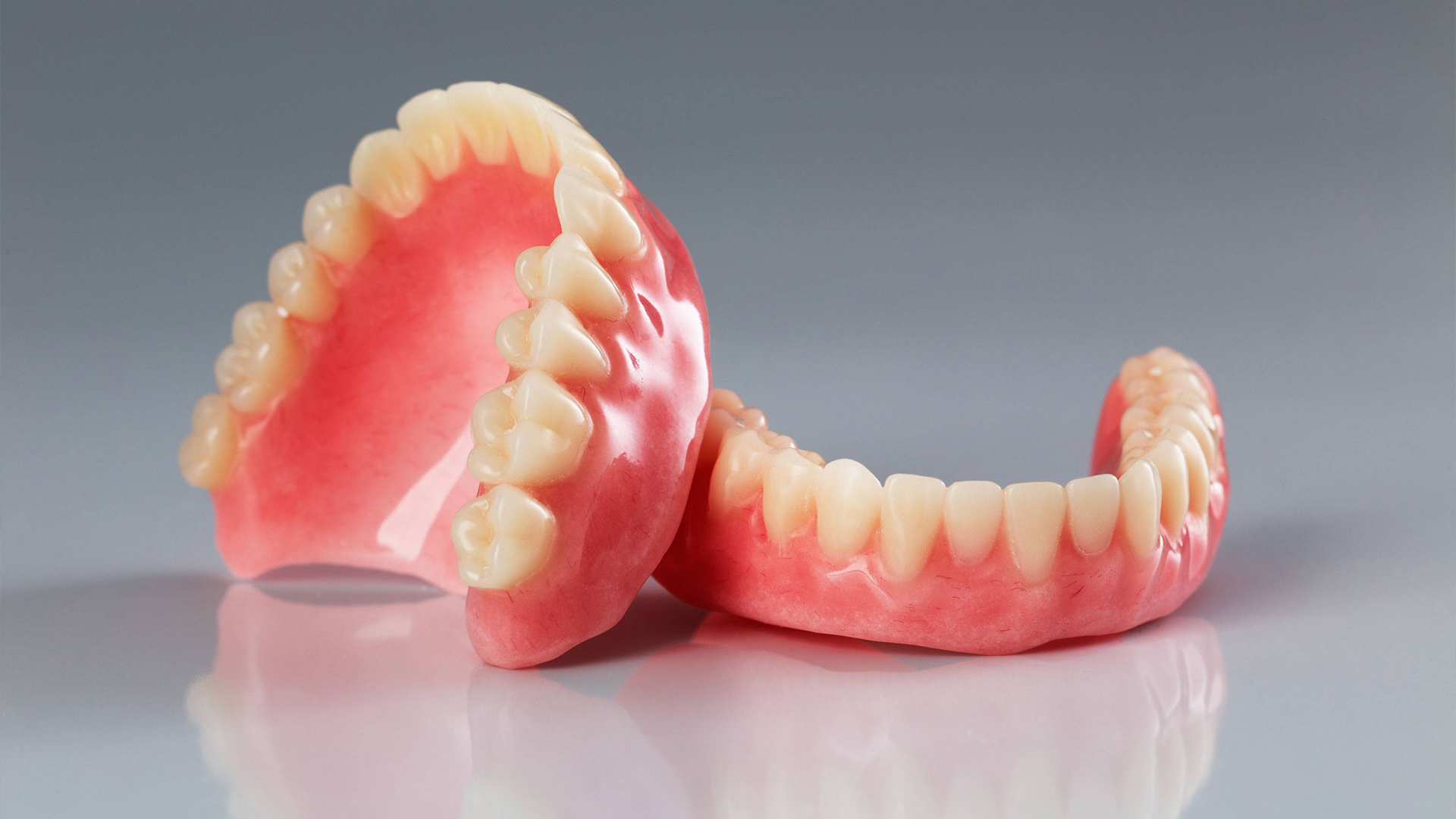 What Are Dentures? A Dentist’s Guide to Types, Fitting and Daily Life