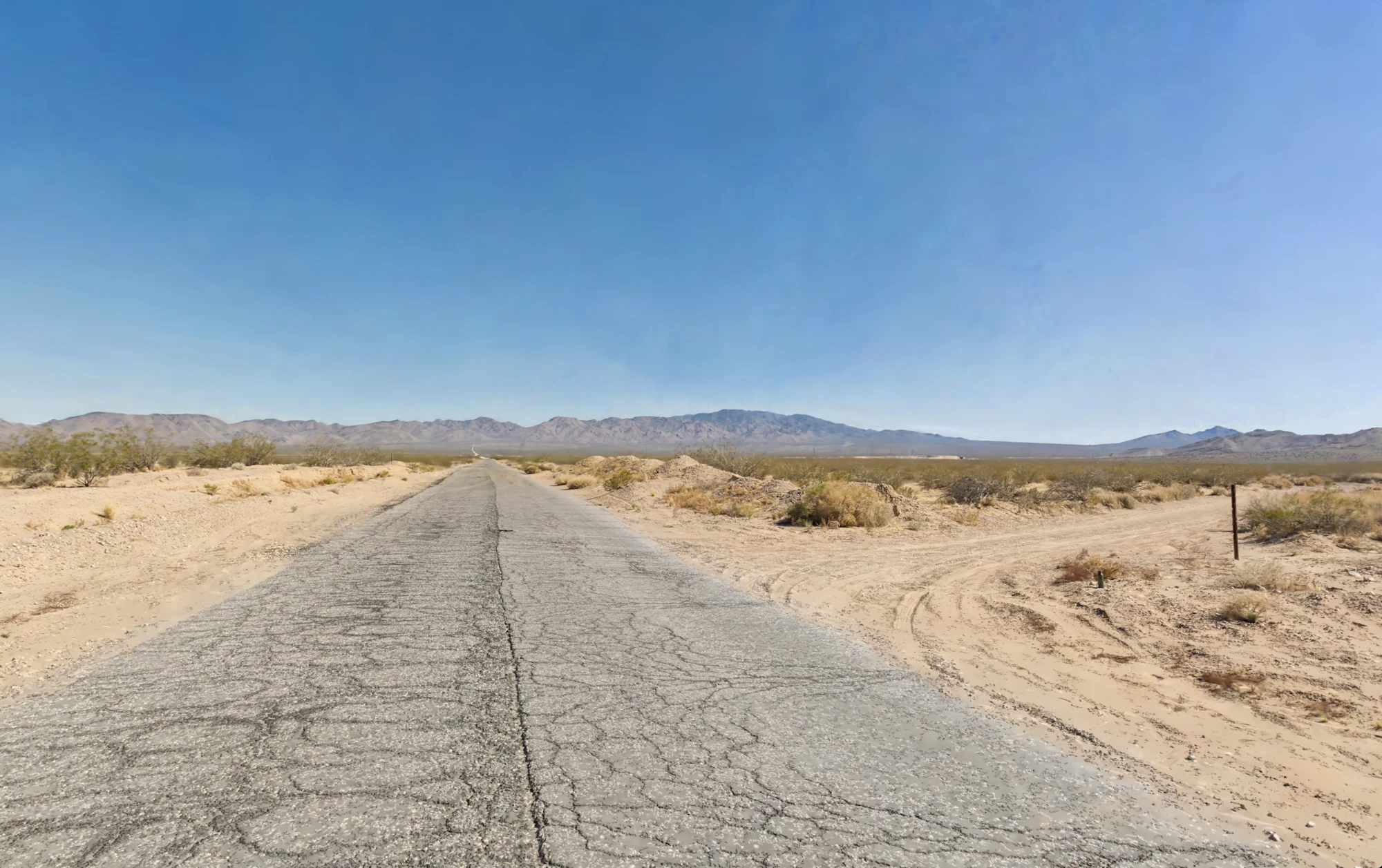 Old Desert Road, Dirt Road 2