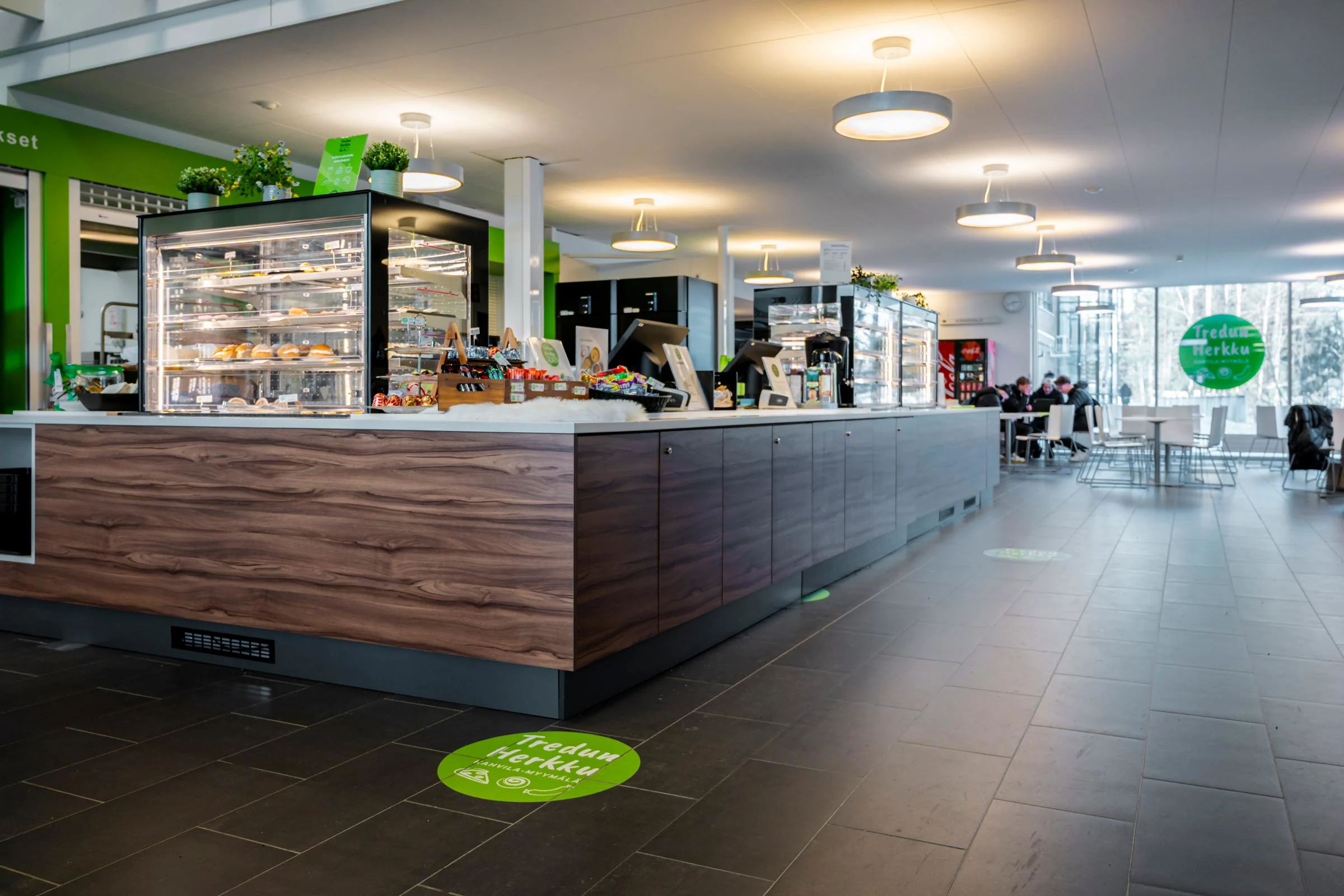 Tredu Café Renovation Accelerates Customer Flow and Hands-On Learning