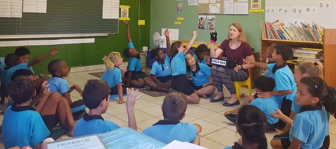 Truth2Kids > Bible clubs 2