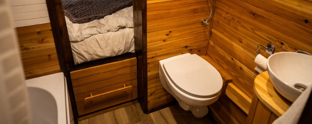 Lowering the Cost of a RV Bathroom Remodel