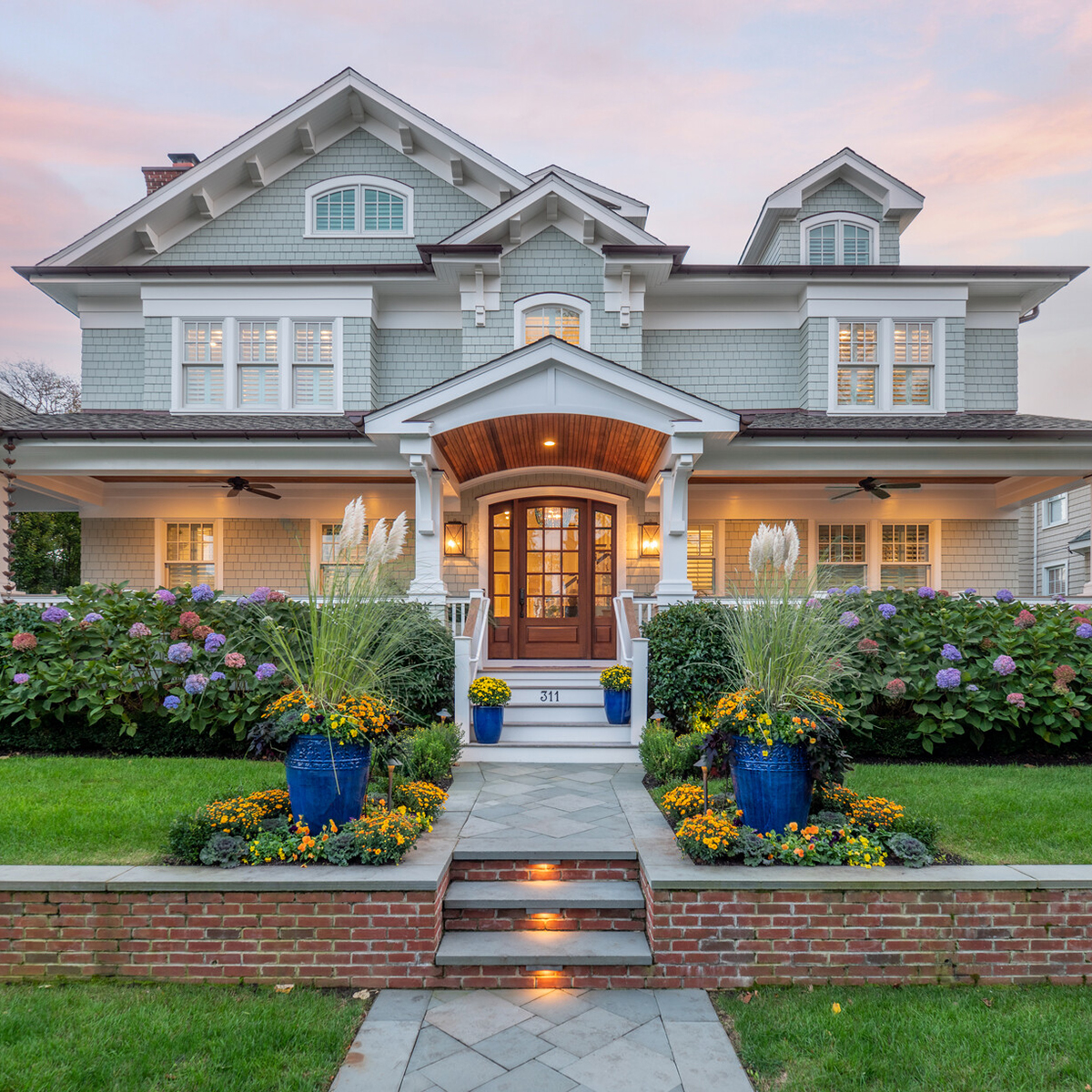 James Hardie House Siding Shingle with Beautiful Landscape