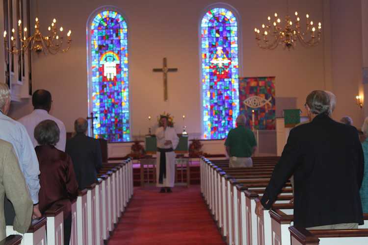 Interior view of congregation of Irving Park United Methodist Church